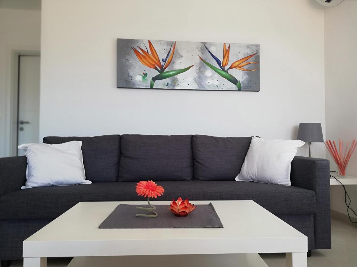 Apartments Oleander Lovrecica-Residence With Pool Exterior foto
