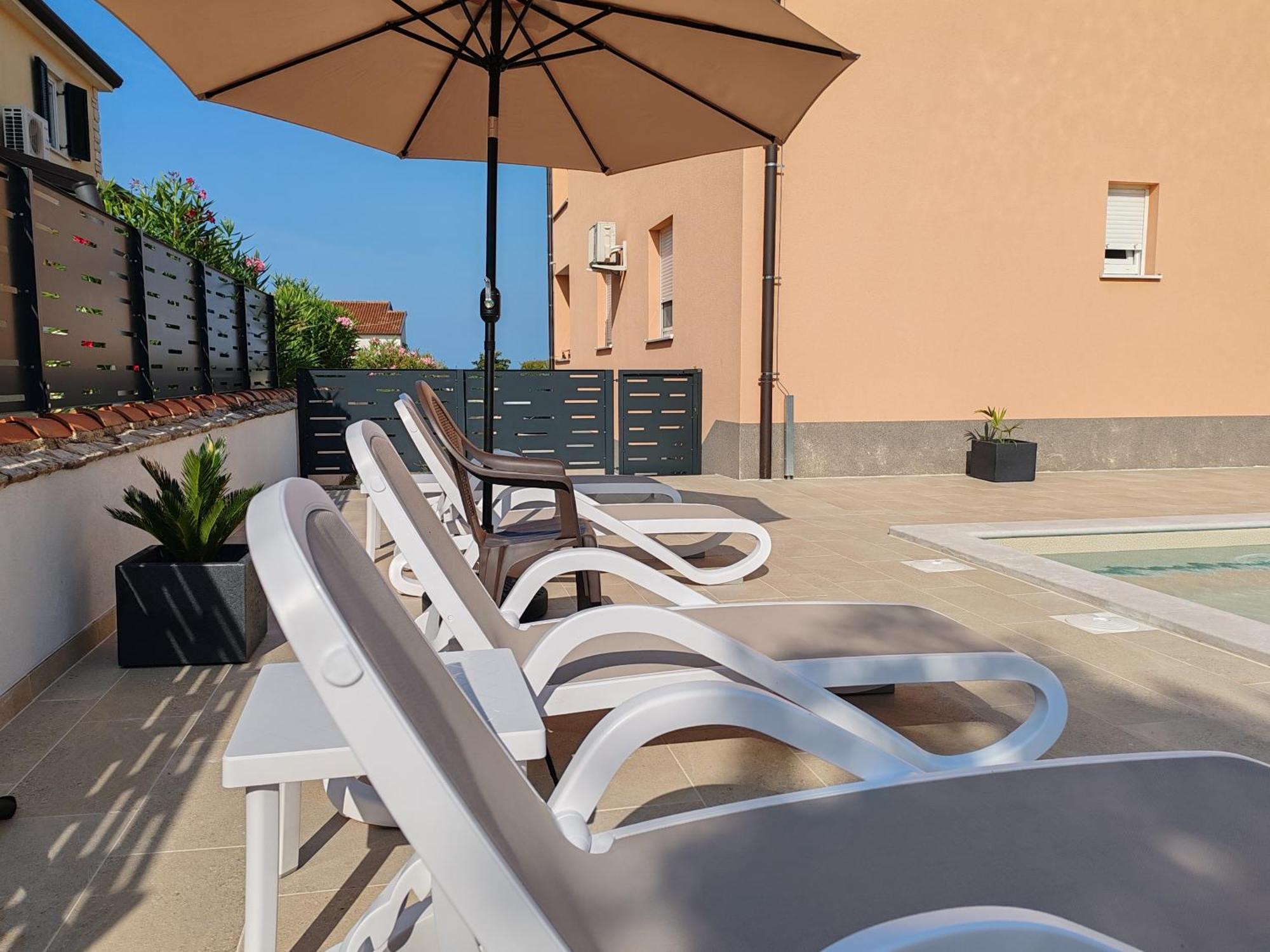 Apartments Oleander Lovrecica-Residence With Pool Exterior foto