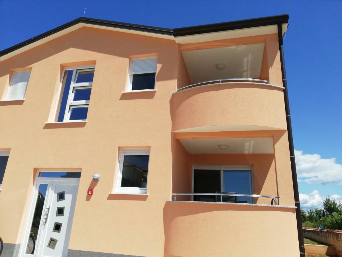 Apartments Oleander Lovrecica-Residence With Pool Exterior foto